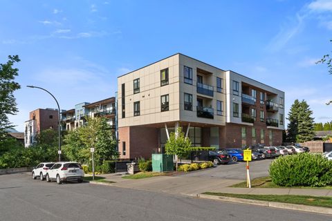 12320 222 Street PH14 Maple Ridge BC V2X 4K8