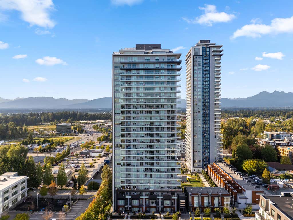 Photo of 20065 85 Avenue #1704, Langley, BC V2Y 3Y5 (MLS # R3156327)