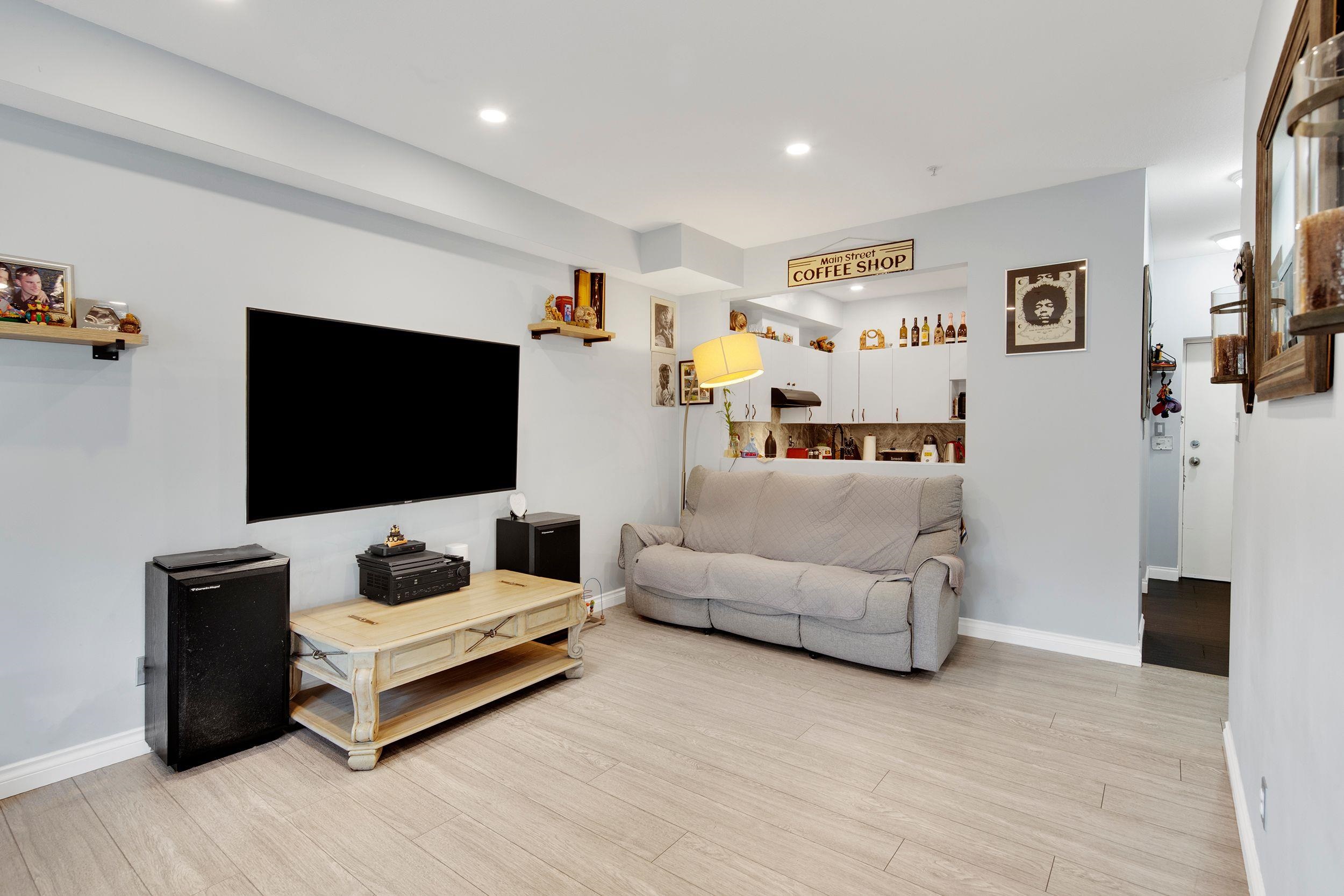 123 Seventh Street 8