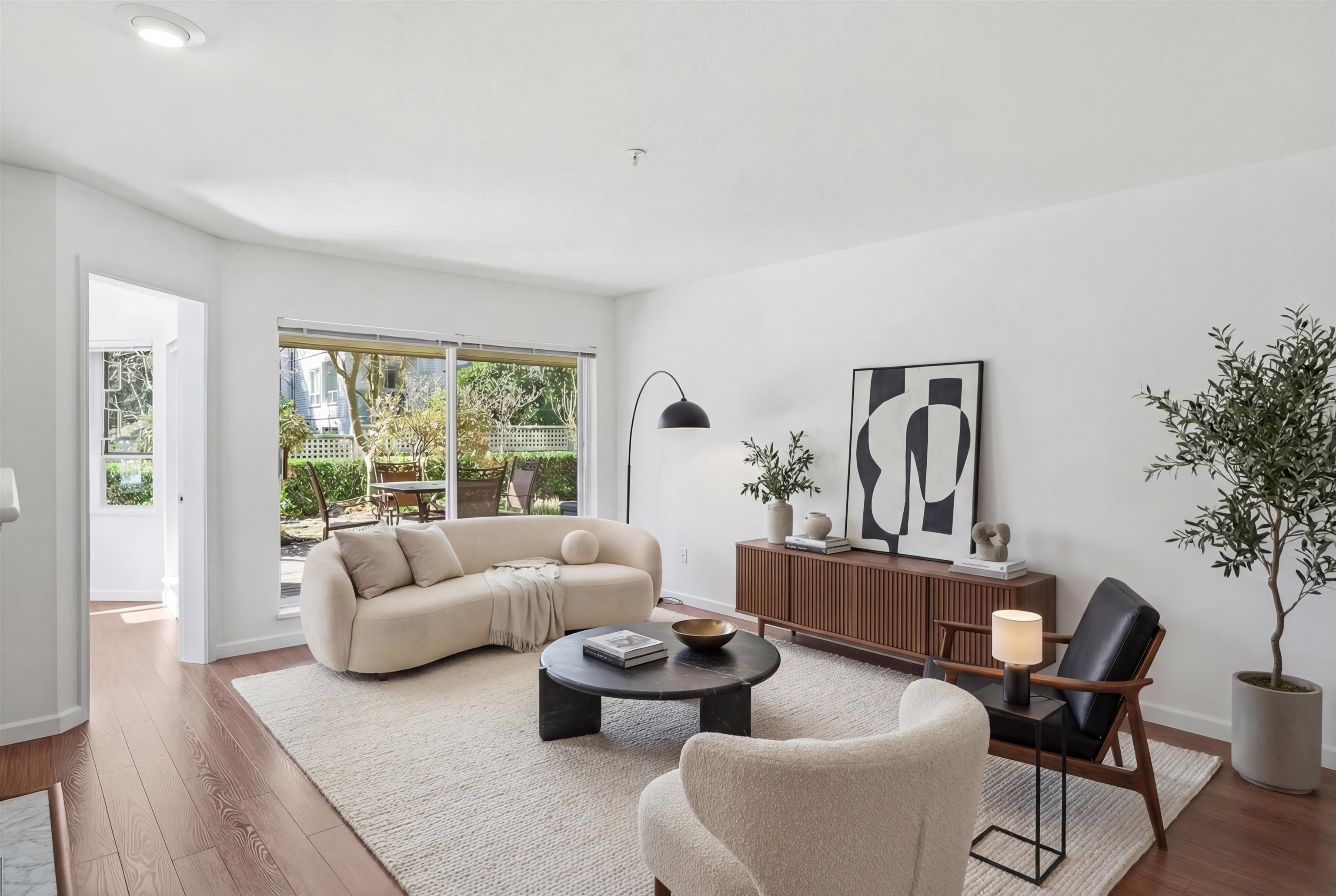 3670 Banff Court 106