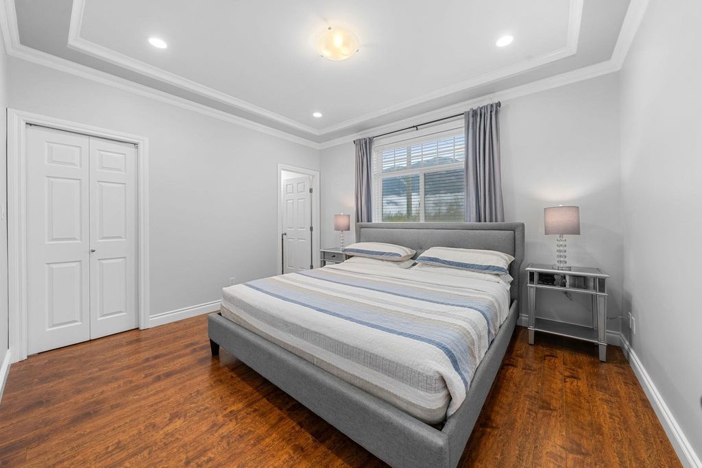 listing image 1106754649034857050
