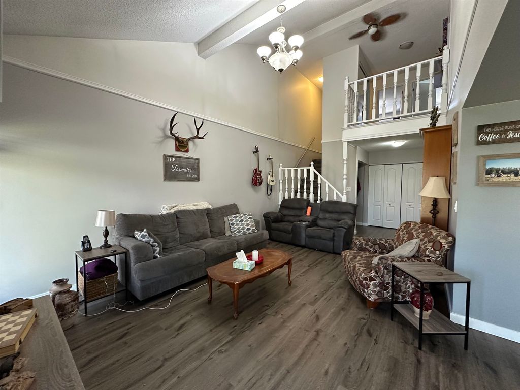 listing image 1107958451089703921