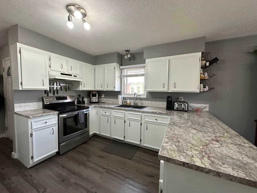 listing image 1103066076394071501
