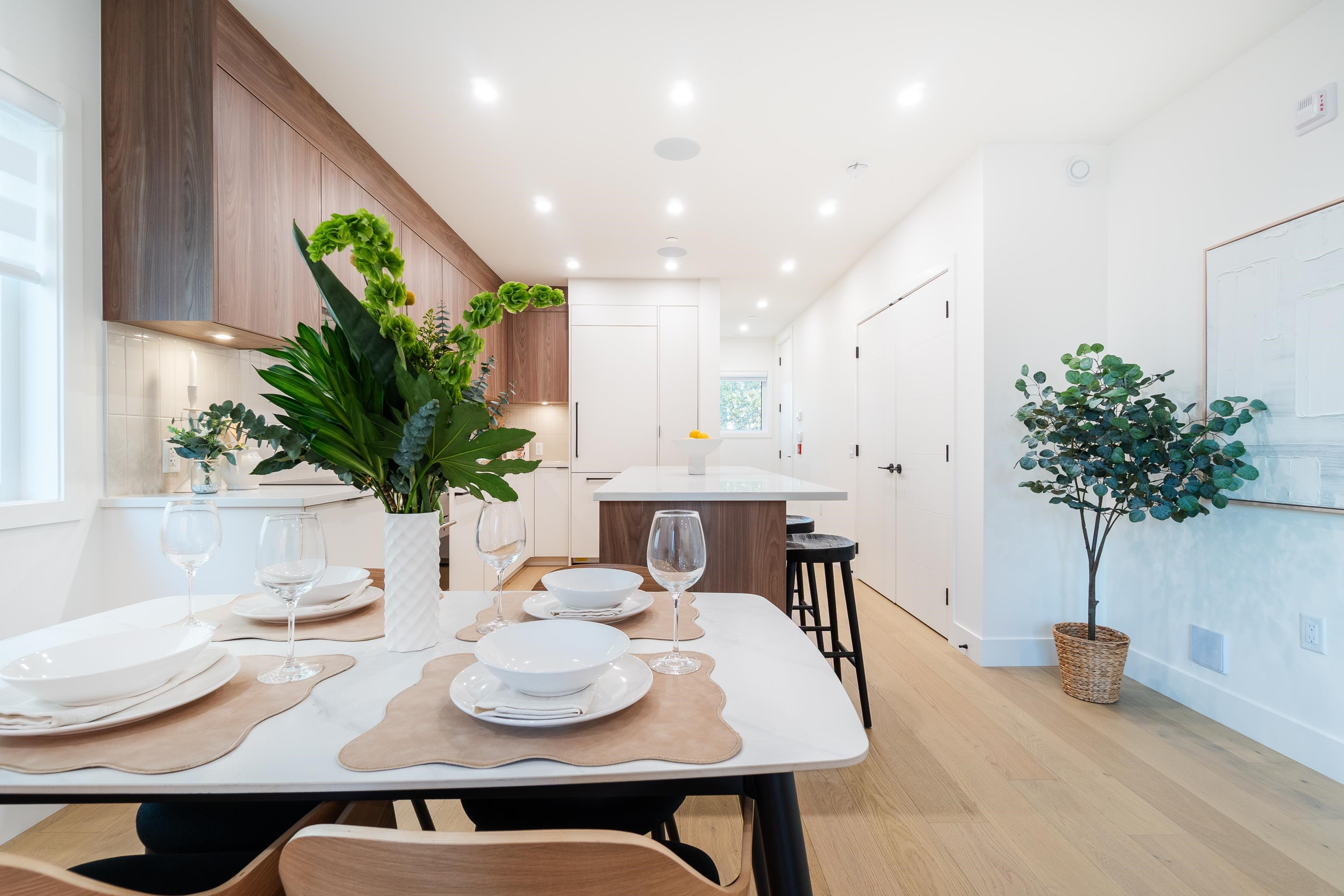 1550 E 3rd Avenue 104