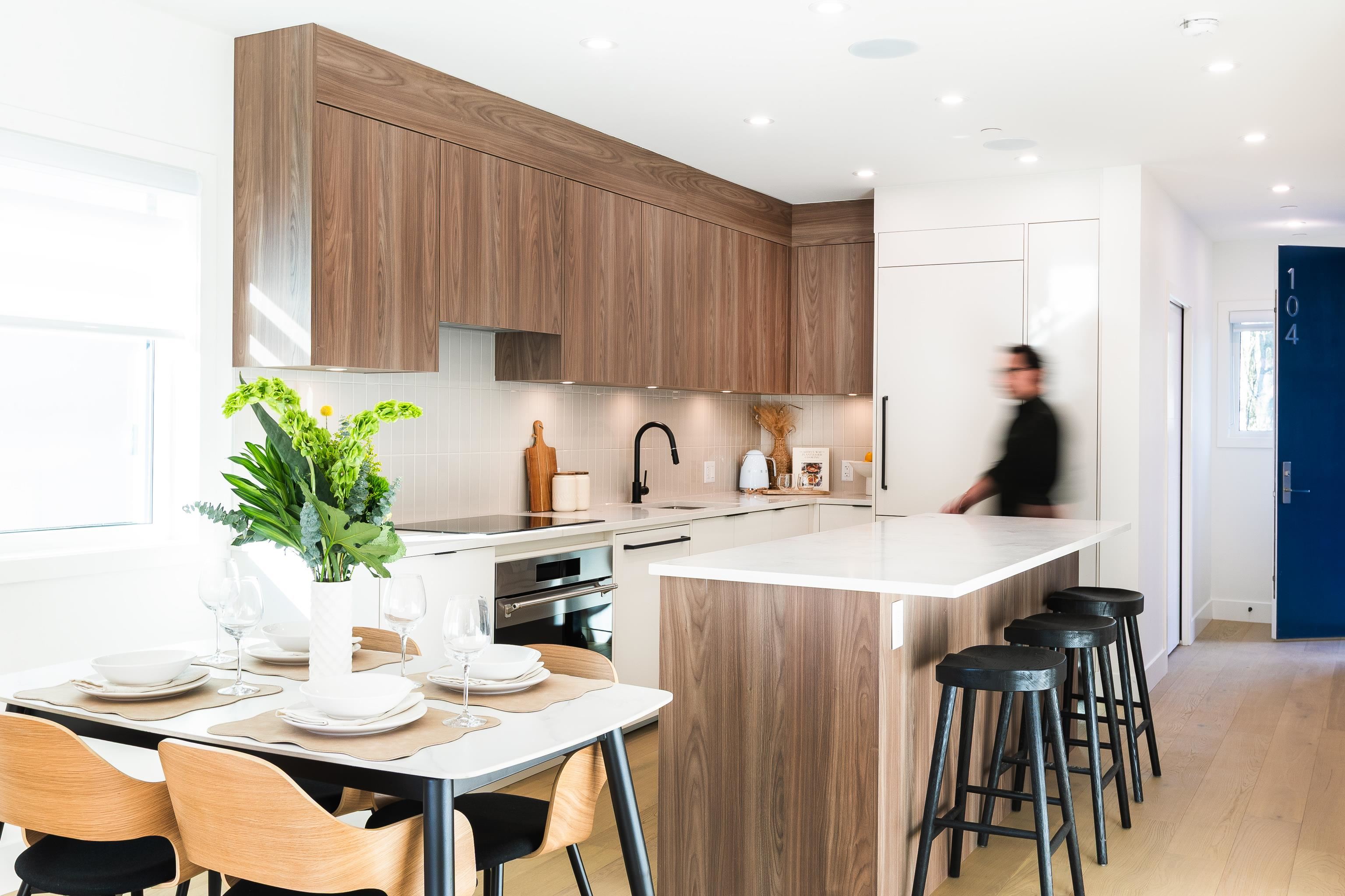 1550 E 3rd Avenue 104