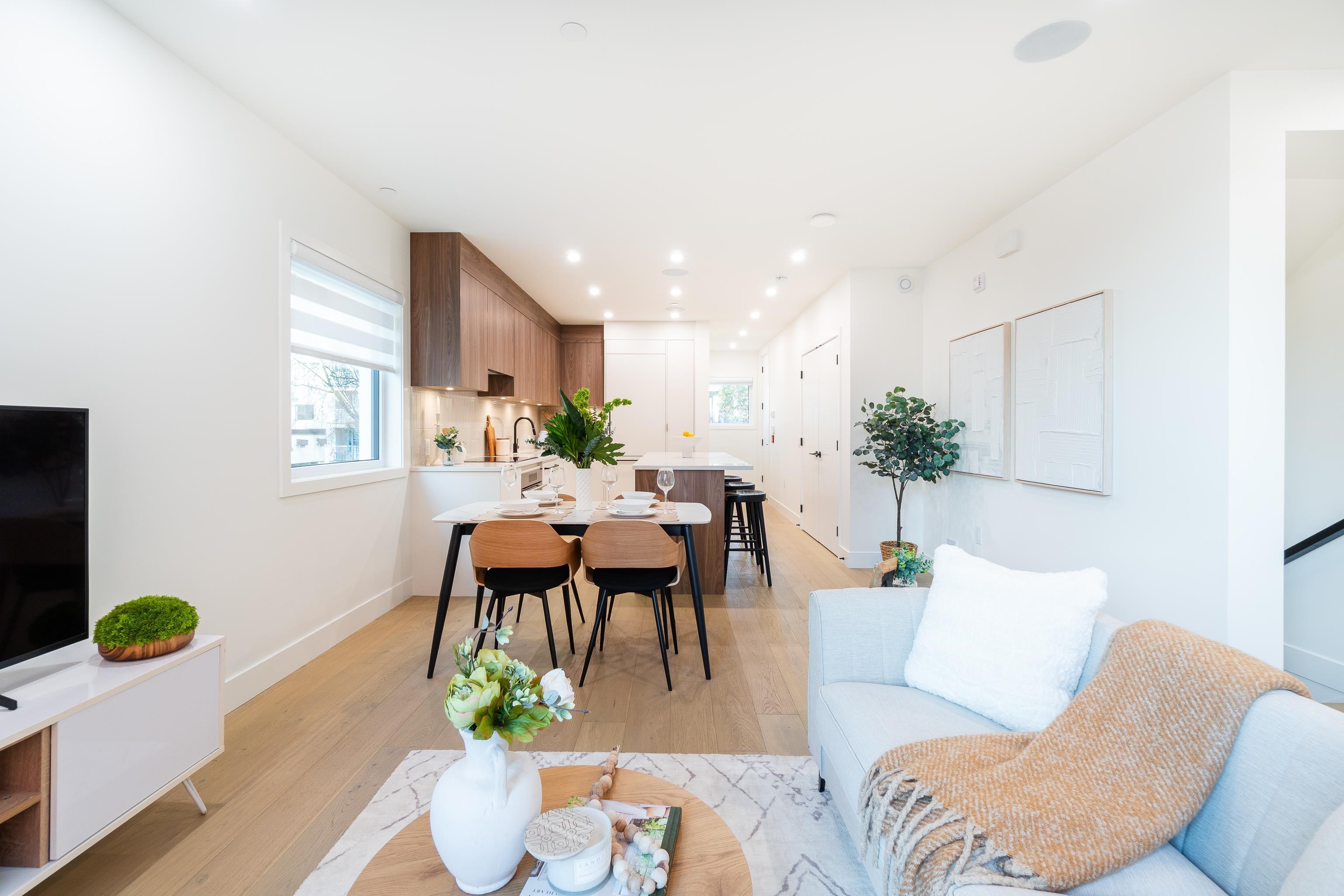 1550 E 3rd Avenue 104