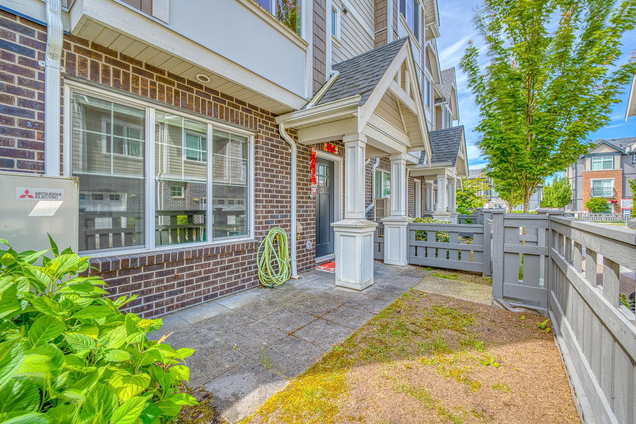 7180 Lechow Street 21