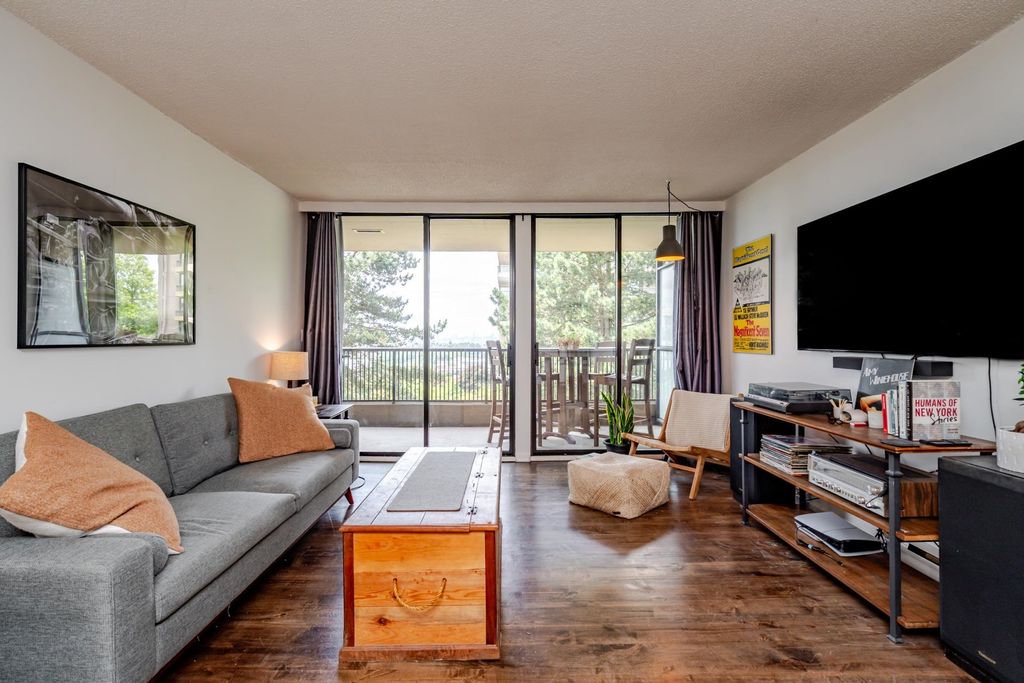 listing image 1107913394338475172