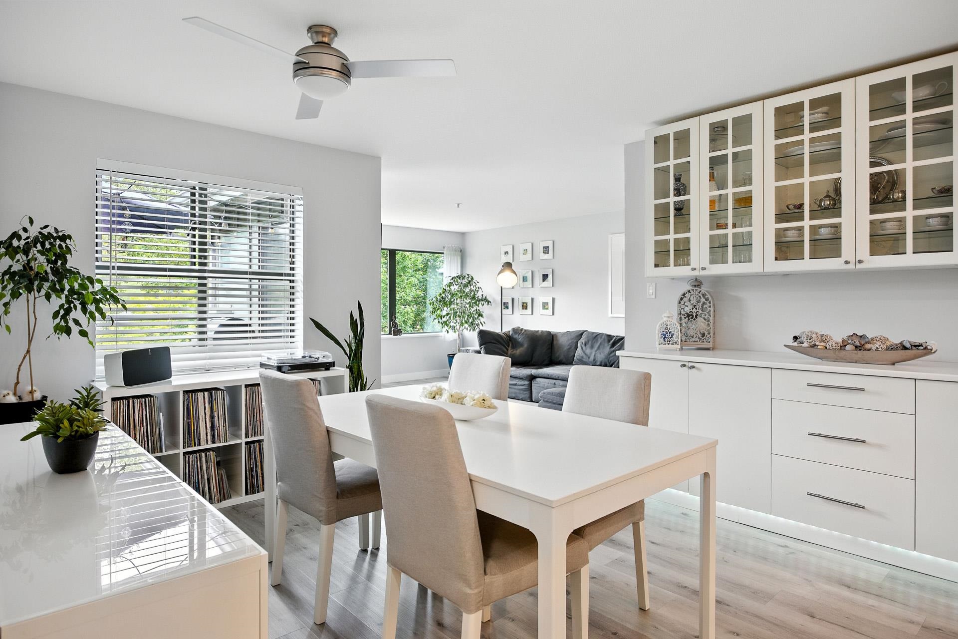 225 Newport Drive 404