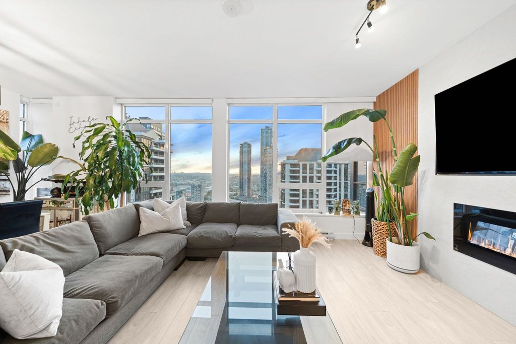 listing image 1107148238506691684