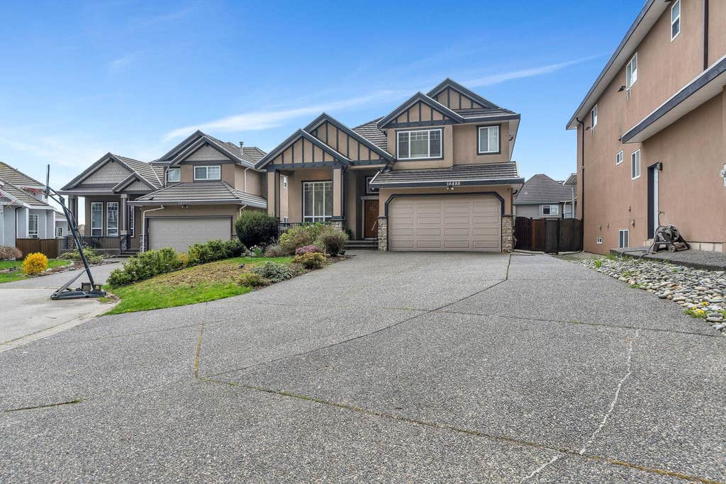 Photo of 16488 104a Avenue, Surrey, BC V4N 5S6 (MLS # R3149197)