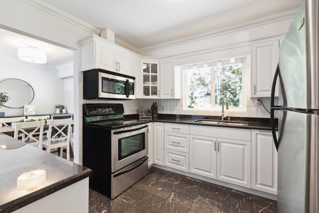 listing image 1101432261188514249