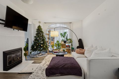 1010 Chilco Street 308 Vancouver BC V6G 2R6