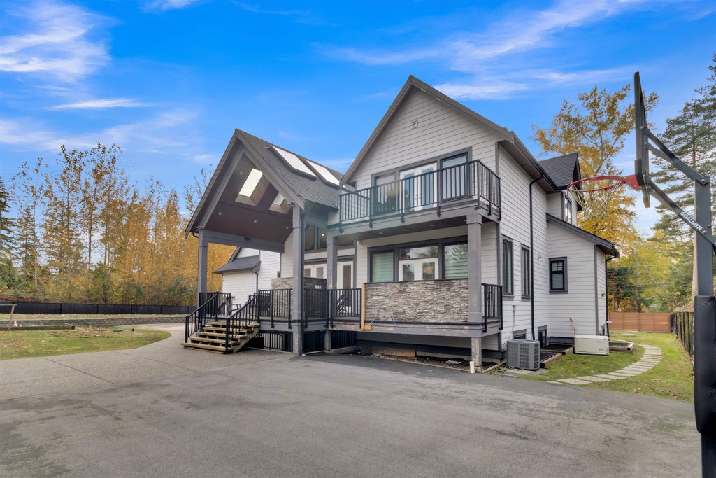 Photo of 7434 202a Street, Langley, BC V2Y 1V4 (MLS # R3166373)