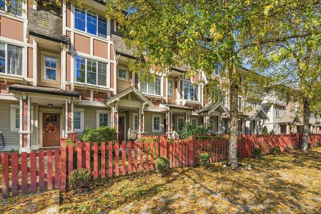 Photo of 10151 240 Street #24, Maple Ridge, BC V2W 0G9 (MLS # R3172229)