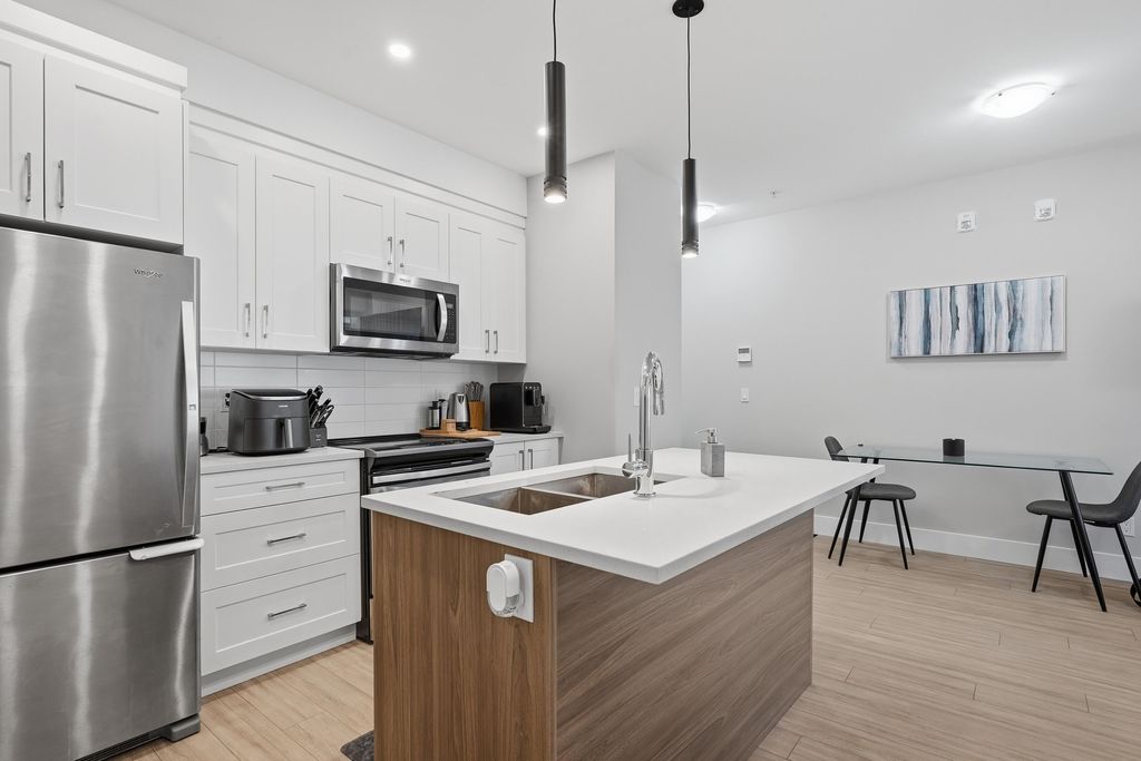 Photo of 22335 Mcintosh Avenue #307, Maple Ridge, BC V2X 3C2 (MLS # R3109724)