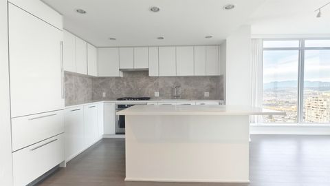 6700 Dunblane Avenue 2906 Vancouver BC V5H 0J3