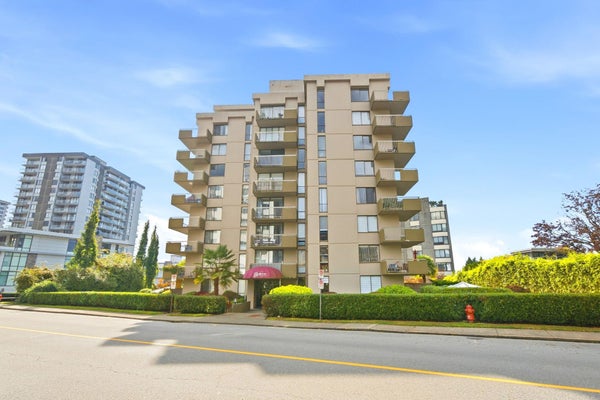802 - 2150 Bellevue Ave, West Vancouver, BC 2
