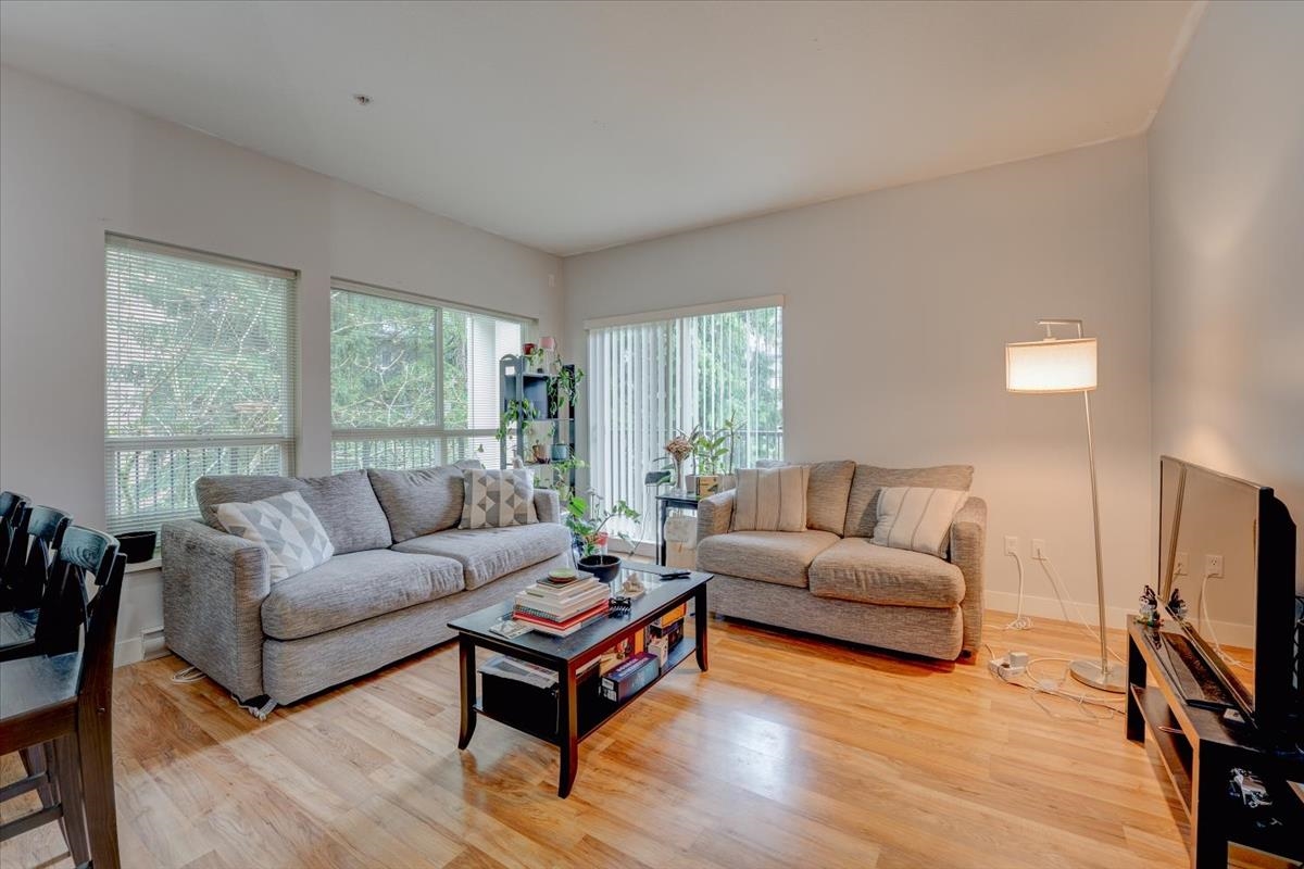 9655 King George Boulevard 215