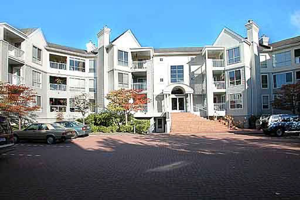 listing image 1101083297651349119