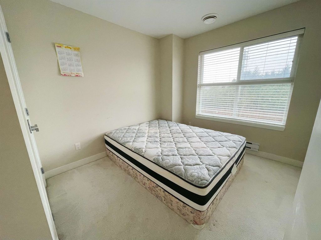 listing image 1108558637184978570