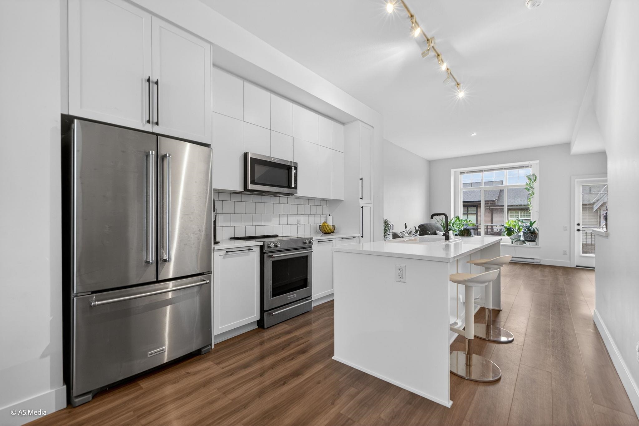 3552 Victoria Drive 44