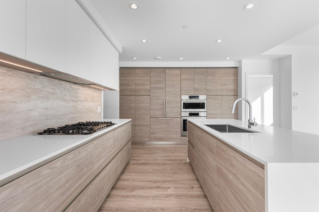 listing image 1106110440156496010