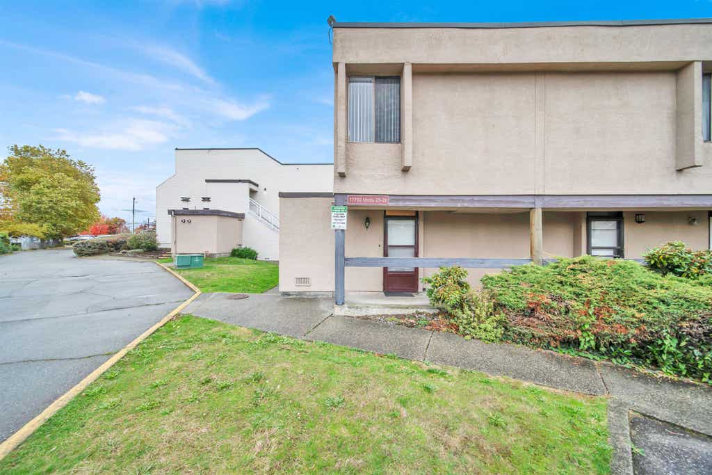 Photo of 17702 60 Avenue #28, Surrey, BC V3S 1V2 (MLS # R3153637)