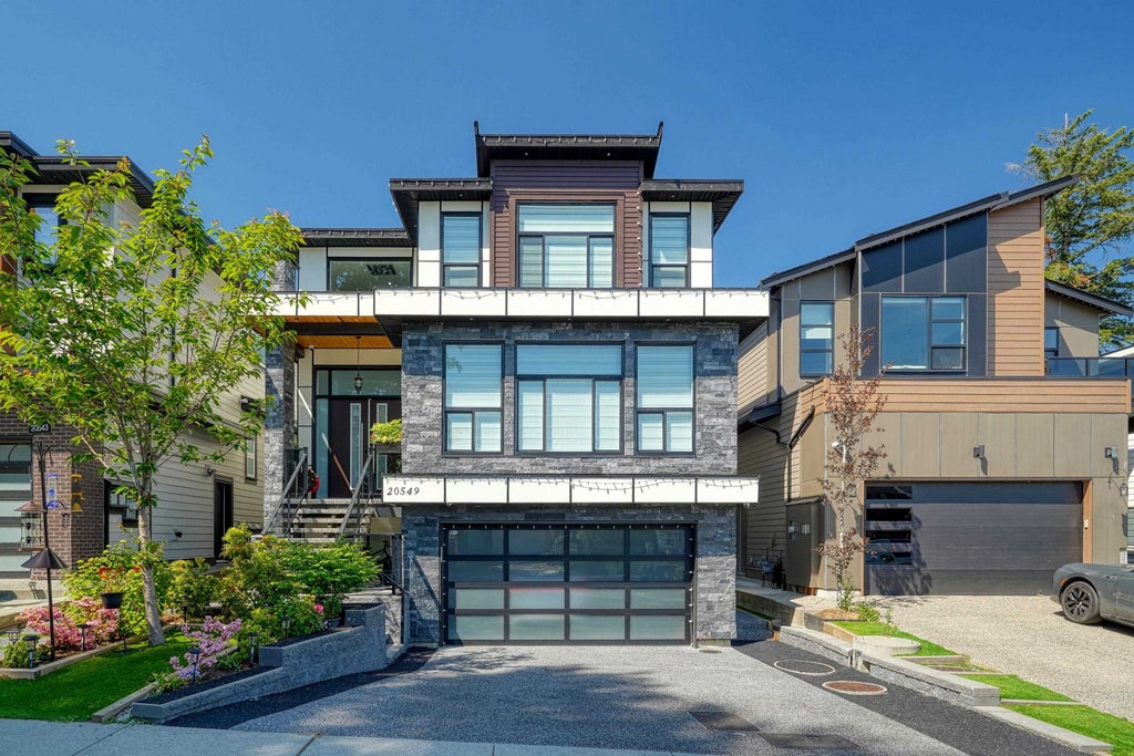 Photo of 20549 70a Avenue, Langley, BC V2Y 2J9 (MLS # R3166697)