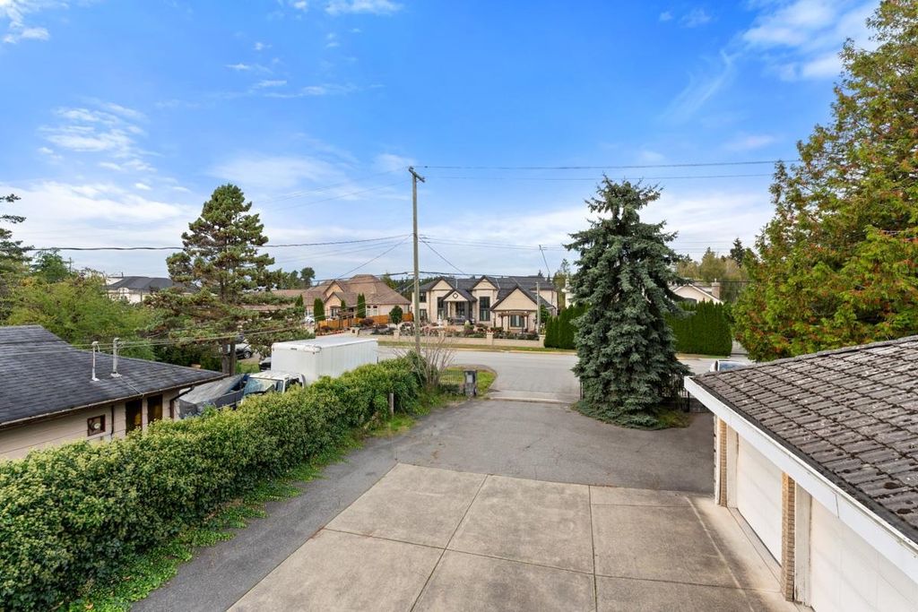 listing image 1103941007548010498