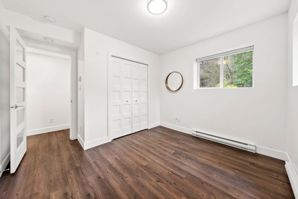 listing image 1100869133724857954