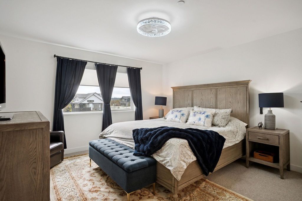 listing image 1102129325919947176