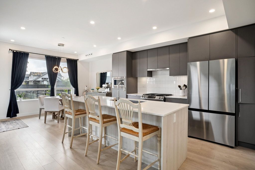 listing image 1107722223131363023