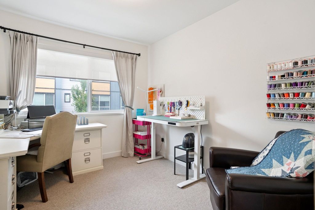 listing image 1108066225618968260