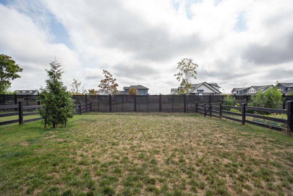 listing image 1105265425645170405