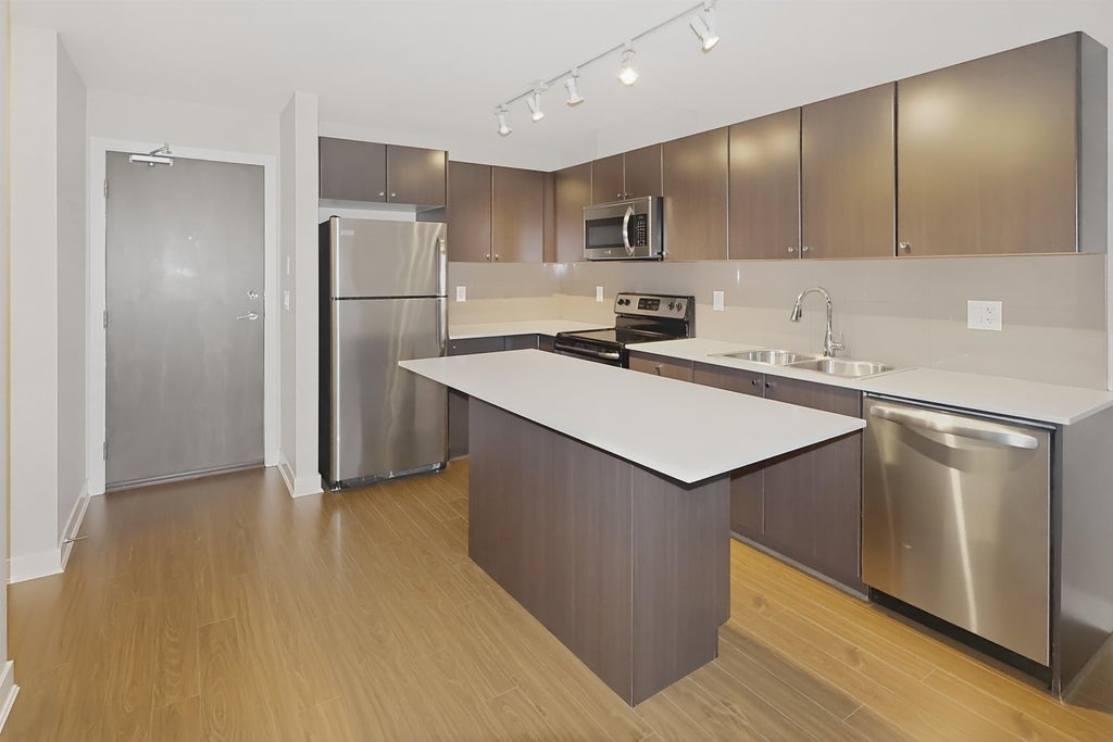 Photo of 13740 75a Avenue #417, Surrey, BC V3W 0E8 (MLS # R3131687)