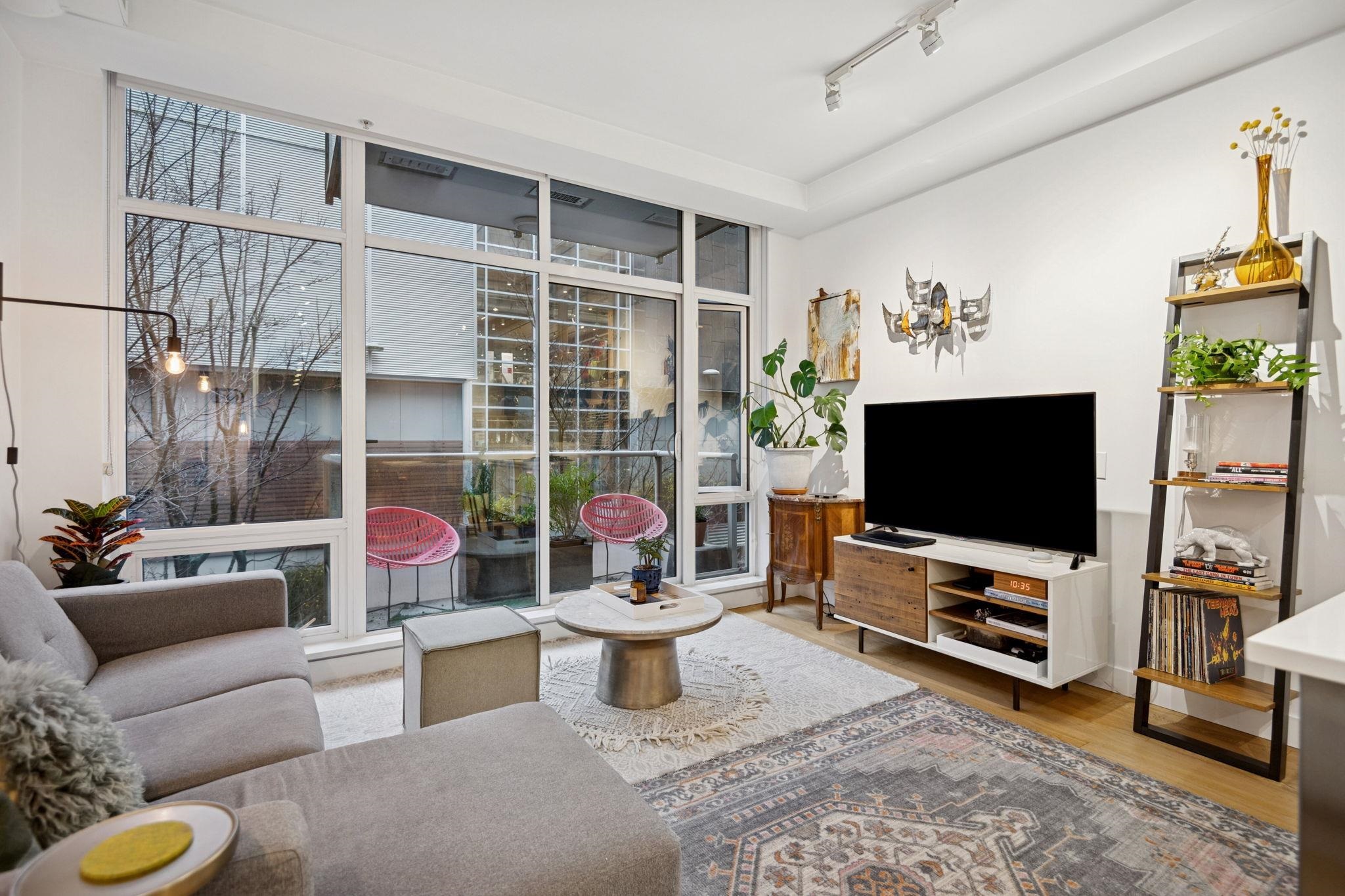 108 E 1st Avenue 228