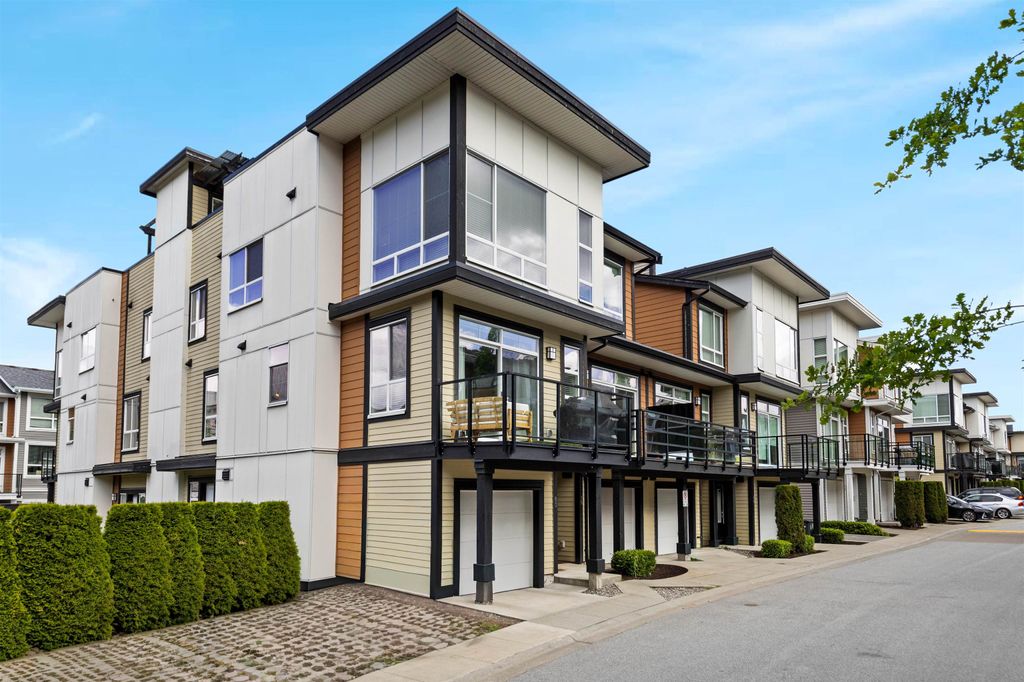 Photo of 20857 77a Avenue #80, Langley, BC V2Y 0W7 (MLS # R3124782)