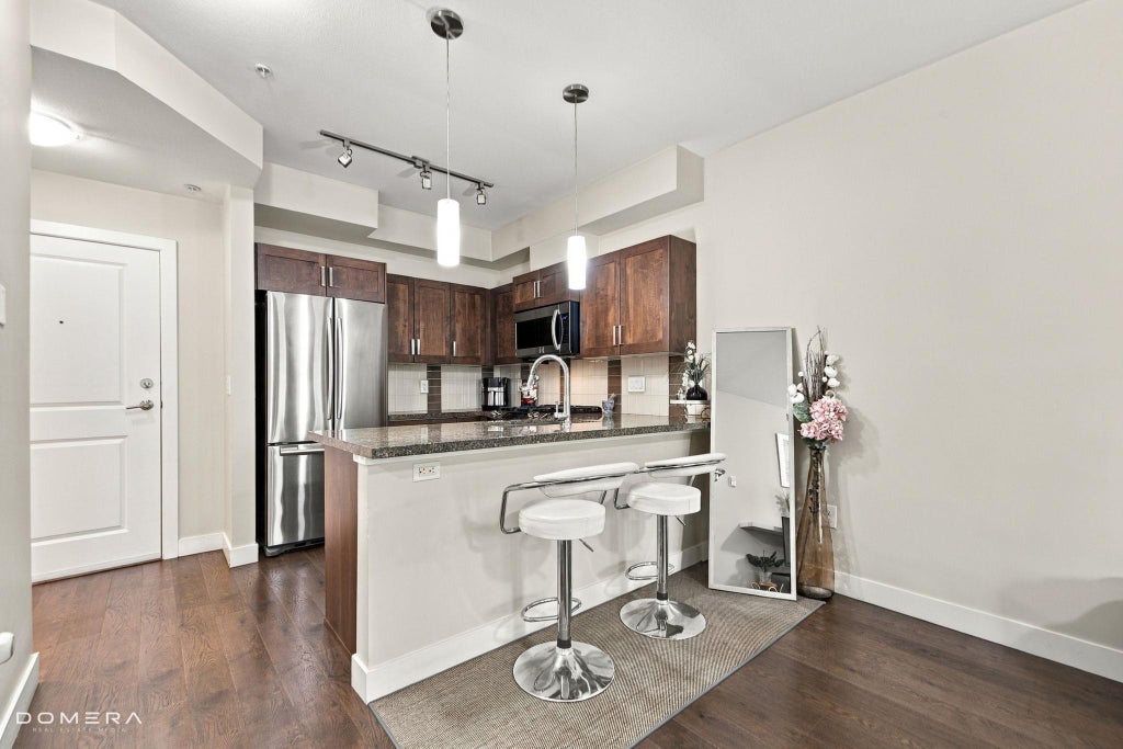 Photo of 20058 Fraser Highway #207, Langley, BC V3A 0E5 (MLS # R3177780)