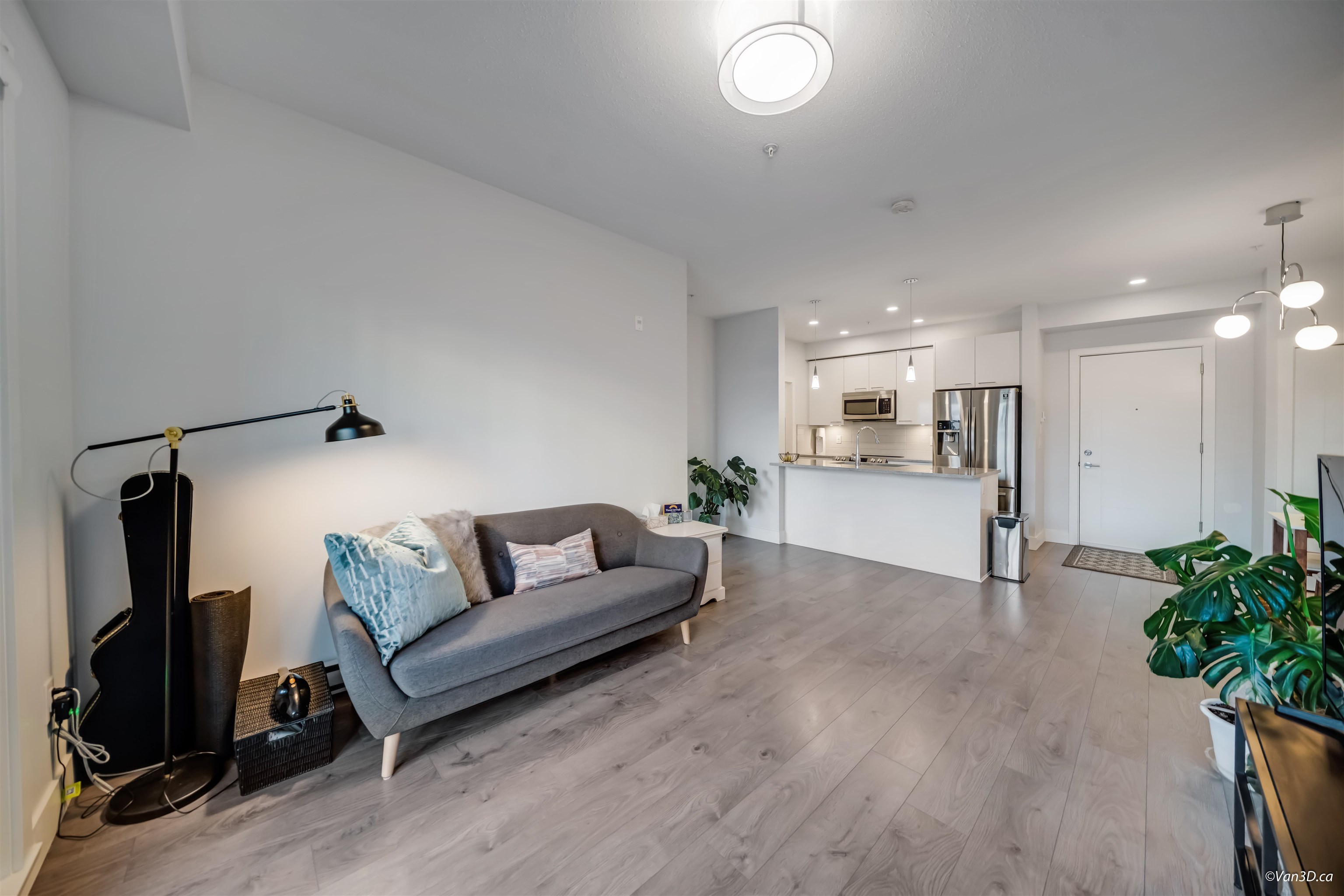 5485 Brydon Crescent 309