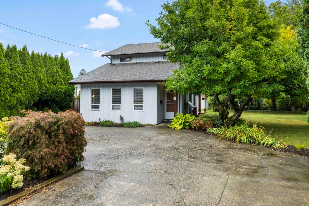 Photo of 9418 Mcnaught Road, Chilliwack, BC V2P 6E9 (MLS # R3171327)