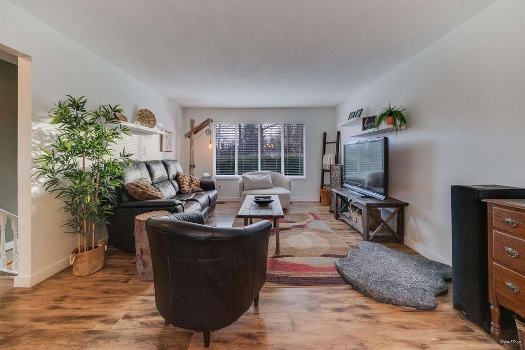 Photo of 12515 227 Street, Maple Ridge, BC V2X 6K4 (MLS # R3109117)