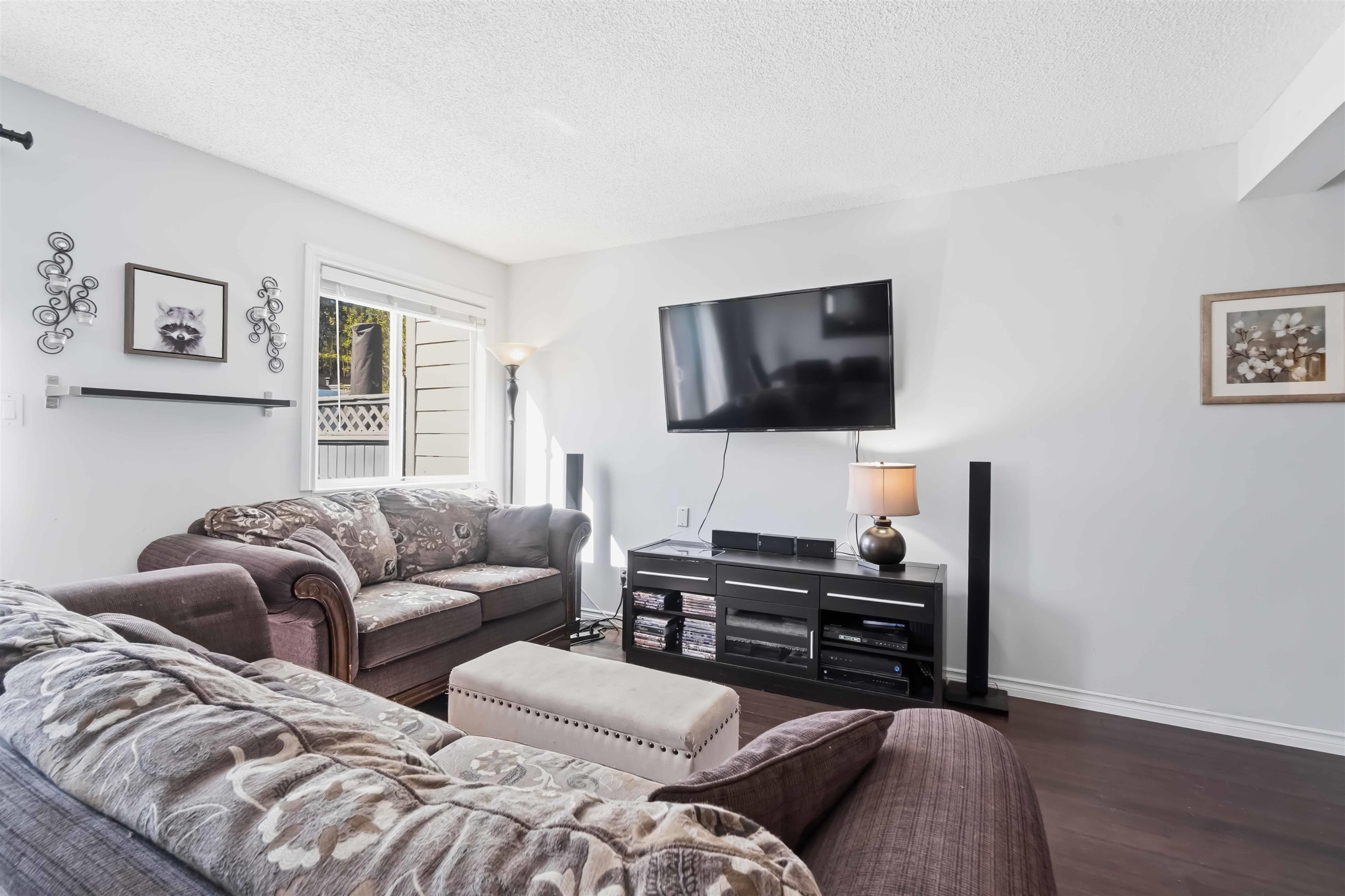 2713 Ellerslie Avenue