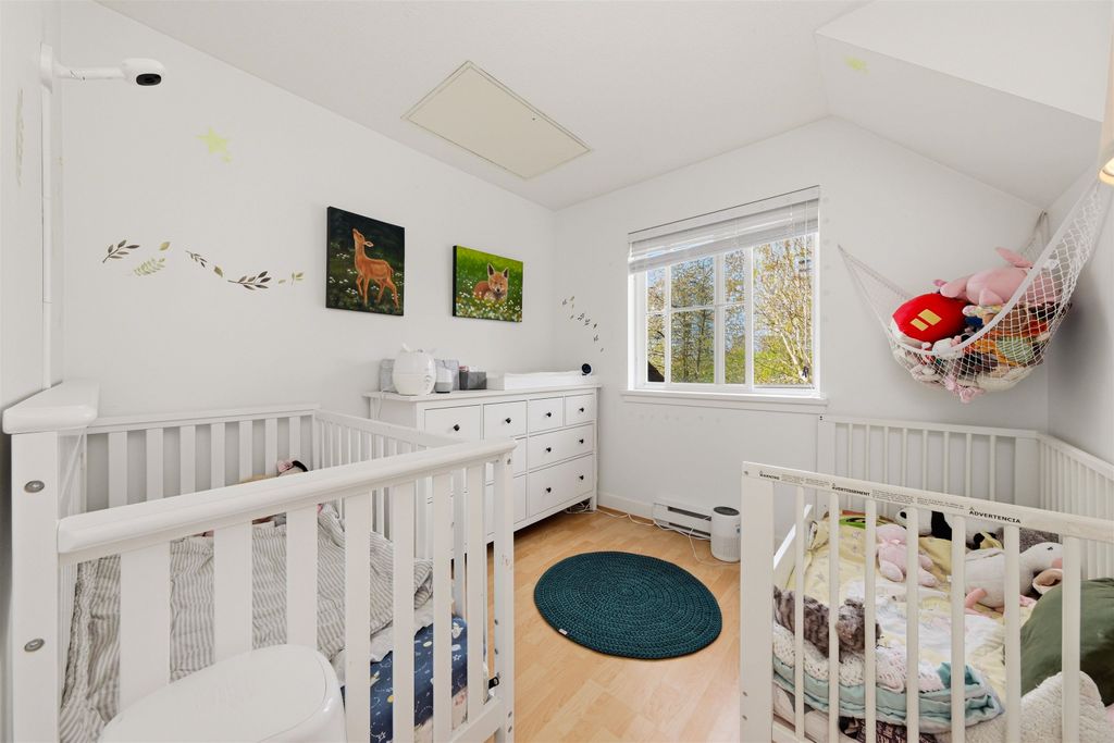 listing image 1108074596211821995