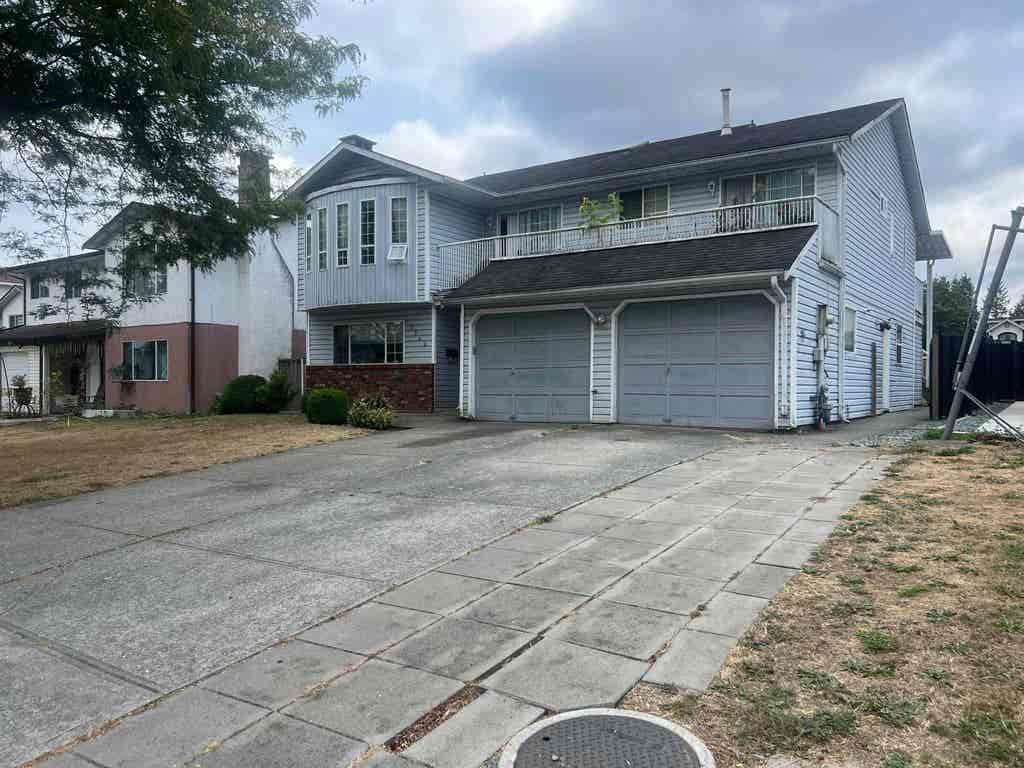Photo of 13342 79 Avenue, Surrey, BC V8W 8H4 (MLS # R3157803)