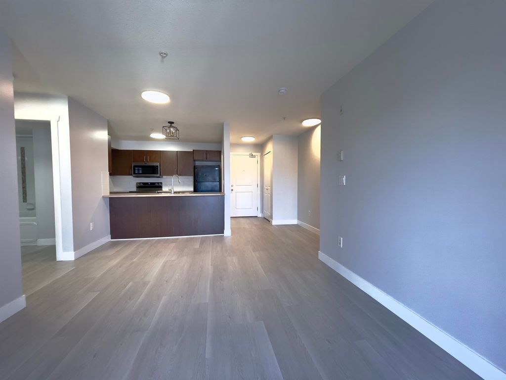 listing image 1102374577282163739