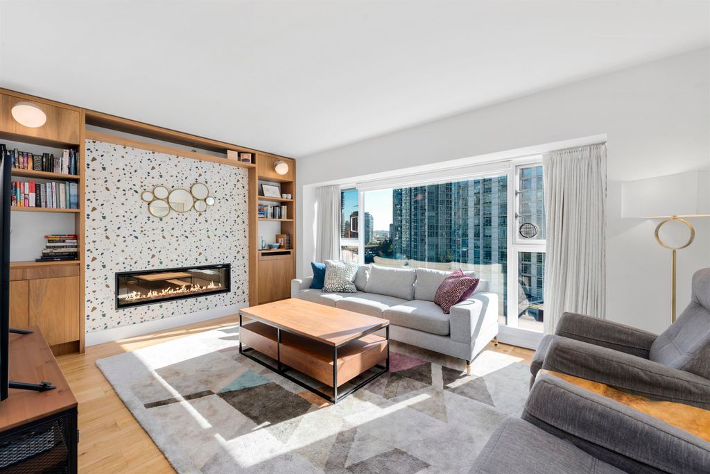 listing image 1108022032435475982