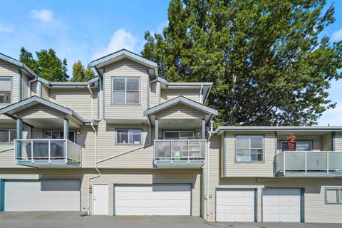 1838 Harbour Street 21 Port Coquitlam BC V3C 1A3