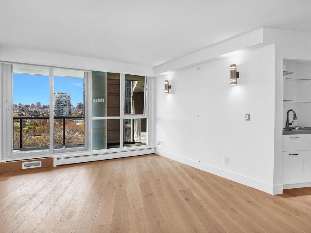 listing image 1103501363773545592