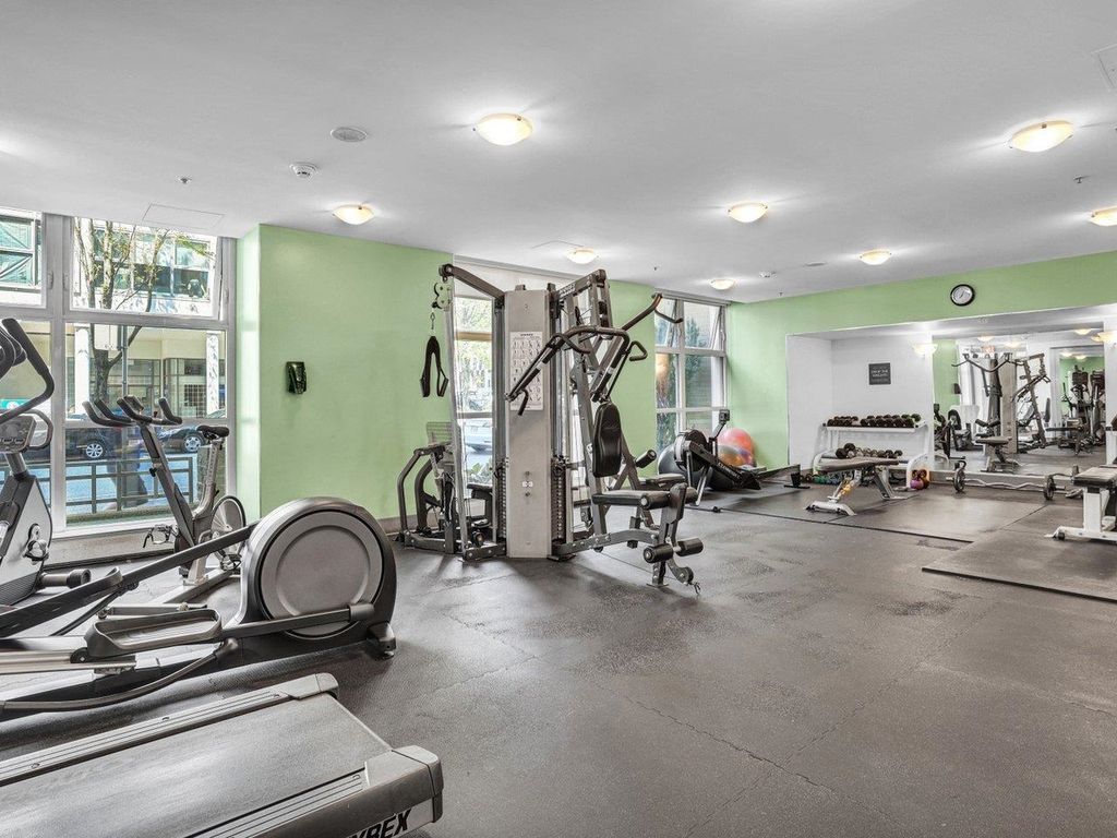 listing image 1104562557302307467